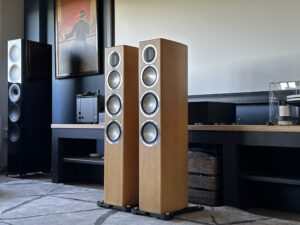 Monitor Audio GX200