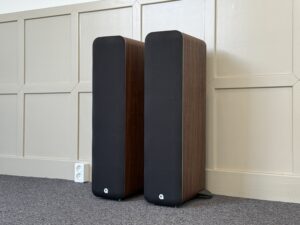 Q Acoustics M40 
